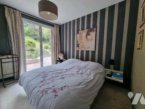 SAINT FUSCIEN - PAVILLON - 5 CHAMBRES - SOUS SOL COMPLET