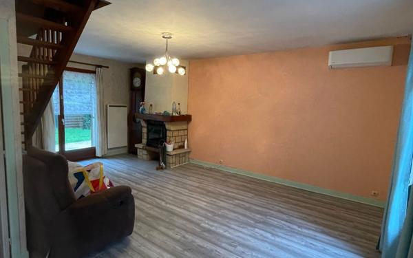 Maison à vendre    5 pièces • 93 m2 Sauvigny-les-Bois