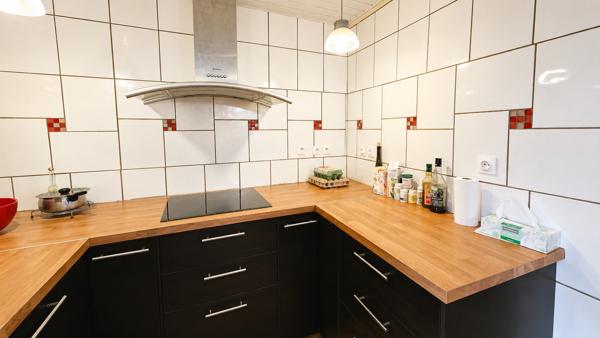 Saint-Bonnet-en-Bresse- Ancienne diligence 240m² - 1,5 Hectares + dépendances