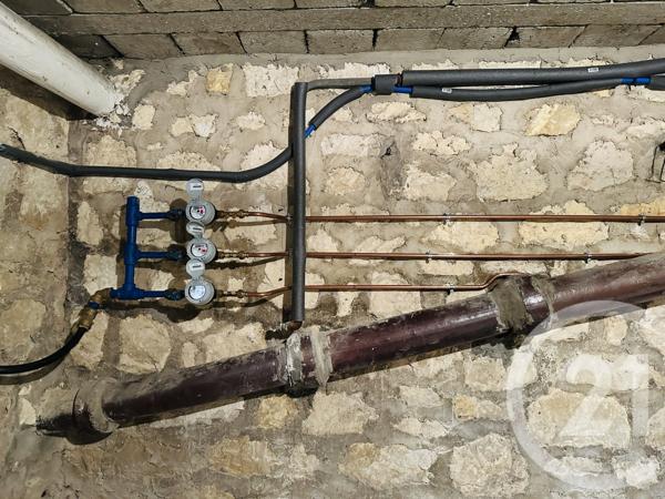 Appartement F4 à vendre  12 pièces - 231,77 m2 FALAISE - 14