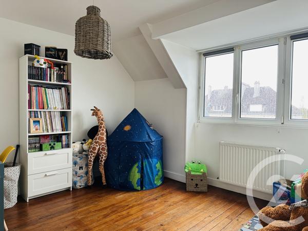 Appartement F4 à vendre  12 pièces - 231,77 m2 FALAISE - 14