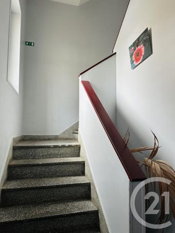 Appartement F4 à vendre  12 pièces - 231,77 m2 FALAISE - 14