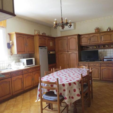 jolie Villa de plain pied indépendante et son jardin paysagé