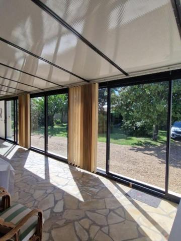 jolie Villa de plain pied indépendante et son jardin paysagé