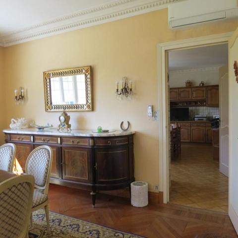 jolie Villa de plain pied indépendante et son jardin paysagé