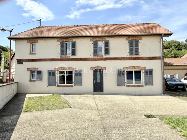 Immeuble mixte de 105 m²