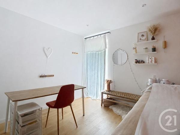 Maison à vendre  5 pièces - 91,43 m 2   GRADIGNAN  - 33