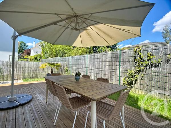 Maison à vendre  5 pièces - 91,43 m 2   GRADIGNAN  - 33
