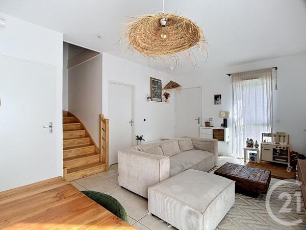 Maison à vendre  5 pièces - 91,43 m 2   GRADIGNAN  - 33