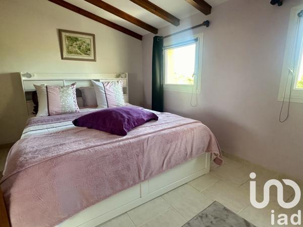 Maison traditionnelle 4 pièces de 120 m² à Fleury (11560)