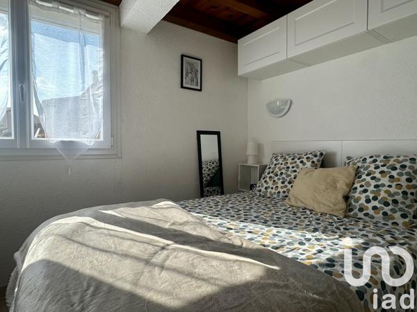 Maison traditionnelle 4 pièces de 120 m² à Fleury (11560)