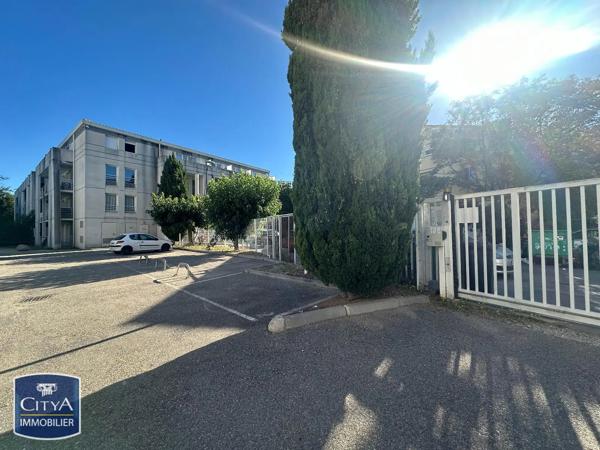 Parking à louer Avignon (84000)