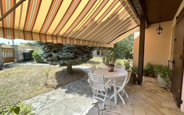 Maison à vendre    4 pièces •  La Rochefoucauld