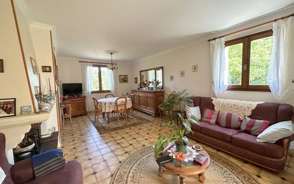 Maison à vendre    4 pièces •  La Rochefoucauld