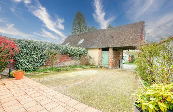 Village avec école sur place