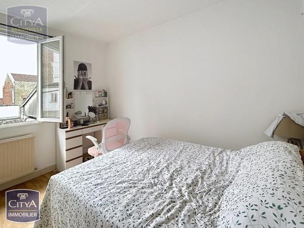 Immeuble à vendre 235m² Saint-Quentin (02100)