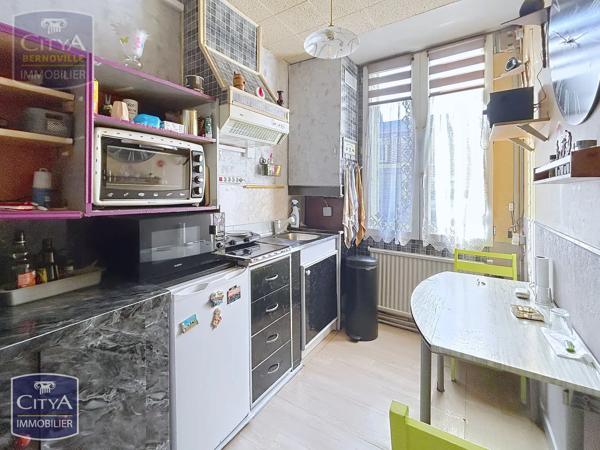 Immeuble à vendre 235m² Saint-Quentin (02100)