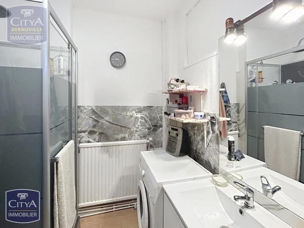 Immeuble à vendre 235m² Saint-Quentin (02100)