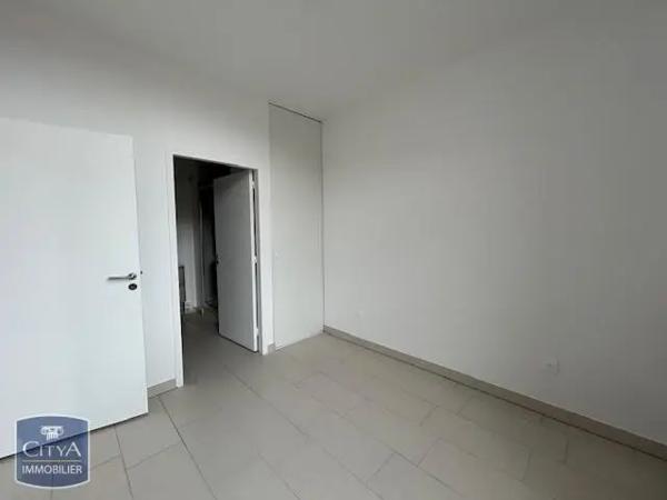 Appartement à louer 2 pièces 55.63m² Arras (62000)