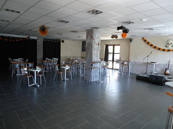 Investissement à fort potentiel - Bâtiment polyvalent de 438 m² + T1