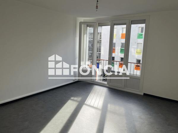 Location Appartement 2 pièces 45 m² - 23 RUE AMPERE Grenoble Cedex 38000