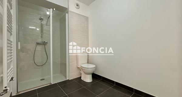 Location Appartement 2 pièces 46.85 m² - Villeurbanne 69100