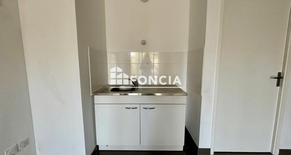 Location Appartement 2 pièces 46.85 m² - Villeurbanne 69100