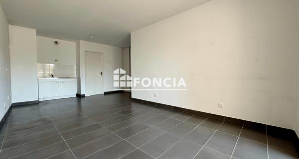 Location Appartement 2 pièces 46.85 m² - Villeurbanne 69100