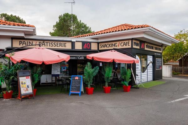 Vente                                                      Fonds de commerce
                        
                     3 pièces                      84 m2                     à Biscarrosse