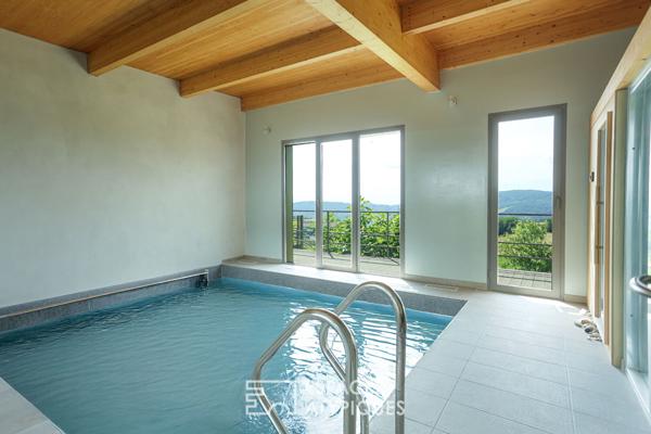 Villa contemporaine et vue panoramique