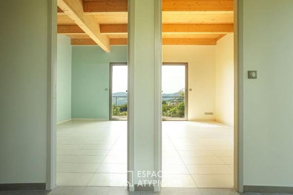 Villa contemporaine et vue panoramique