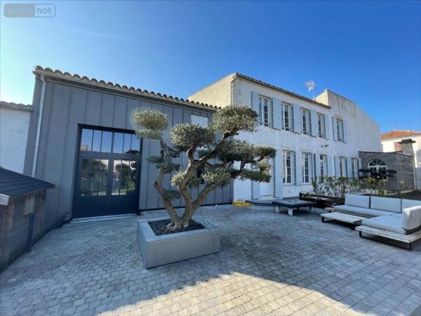 Maison restaurée à vendre à Marans en Charente-Maritime (17230), ref : VA 443