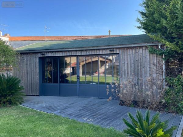 Maison restaurée à vendre à Marans en Charente-Maritime (17230), ref : VA 443