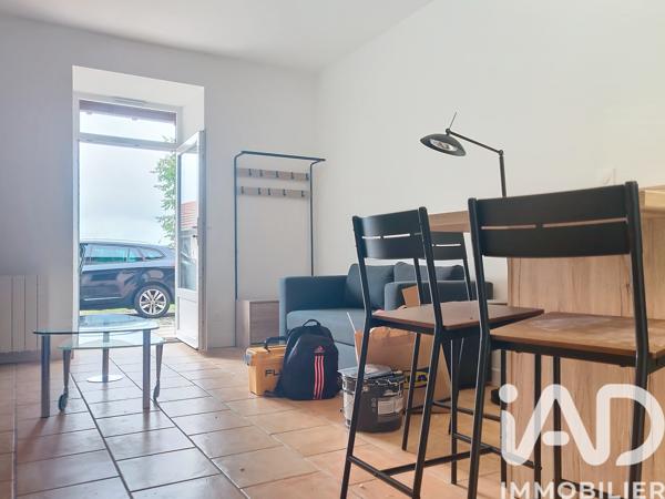 Location appartement 2 pièces 45 m² Ville-sous-Anjou