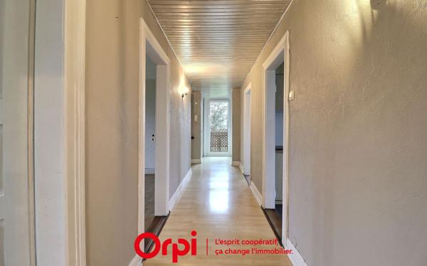 Maison à vendre    6 pièces • 162,38 m2 Erstein