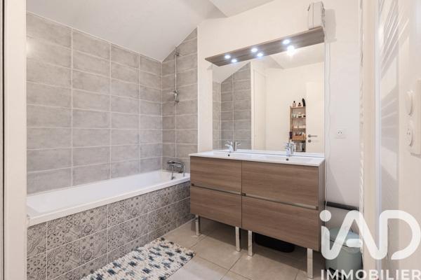 Maison à vendre 4 pièces 96 m² Vulbens