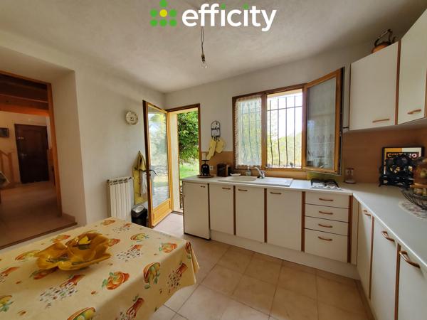 Maison 8 pièces - 320 m²