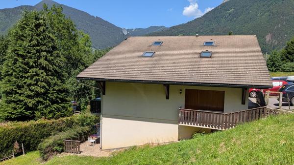 Votre refuge cocooning au pied des sommets du Roc d'Enfer
