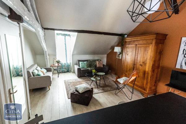 Immeuble à vendre 900m²