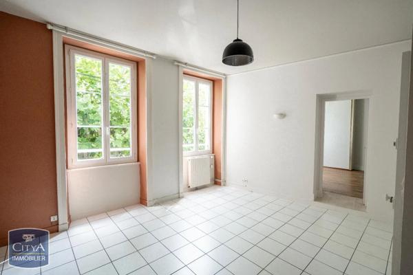 Immeuble à vendre 900m²