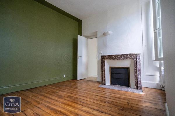 Immeuble à vendre 900m²