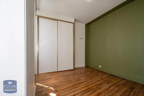 Immeuble à vendre 900m²