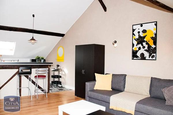 Immeuble à vendre 900m²