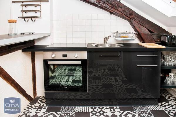 Immeuble à vendre 900m²