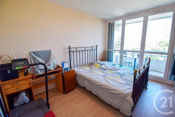 Appartement F3 à vendre  3 pièces - 66 m 2   BELLEVILLE  - 69