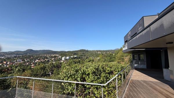 Villa 6 pièce(s) 4 chambre(s) 170.86 m²