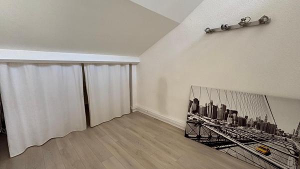 Villa 6 pièce(s) 4 chambre(s) 170.86 m²