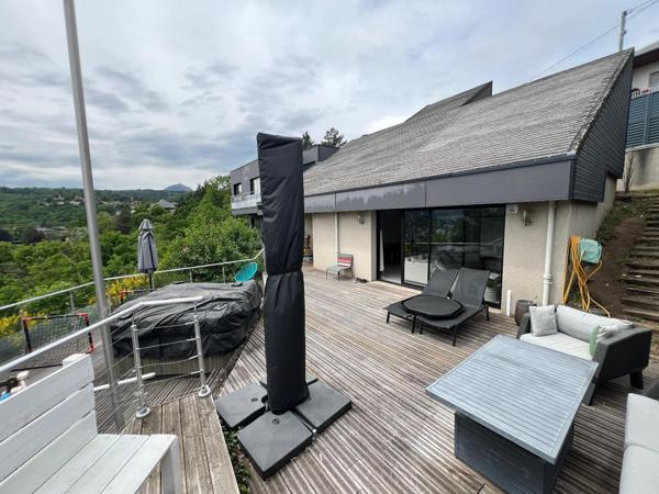 Villa 6 pièce(s) 4 chambre(s) 170.86 m²