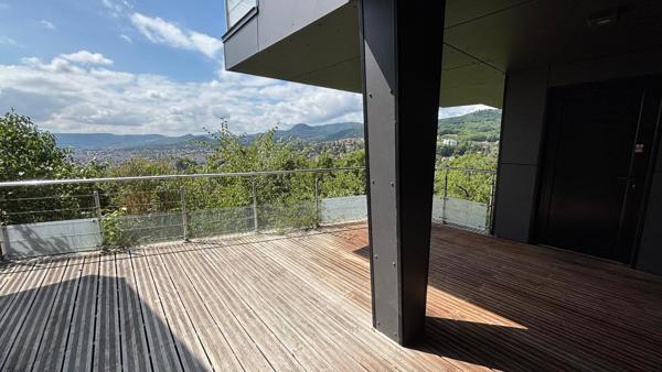 Villa 6 pièce(s) 4 chambre(s) 170.86 m²