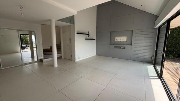 Villa 6 pièce(s) 4 chambre(s) 170.86 m²